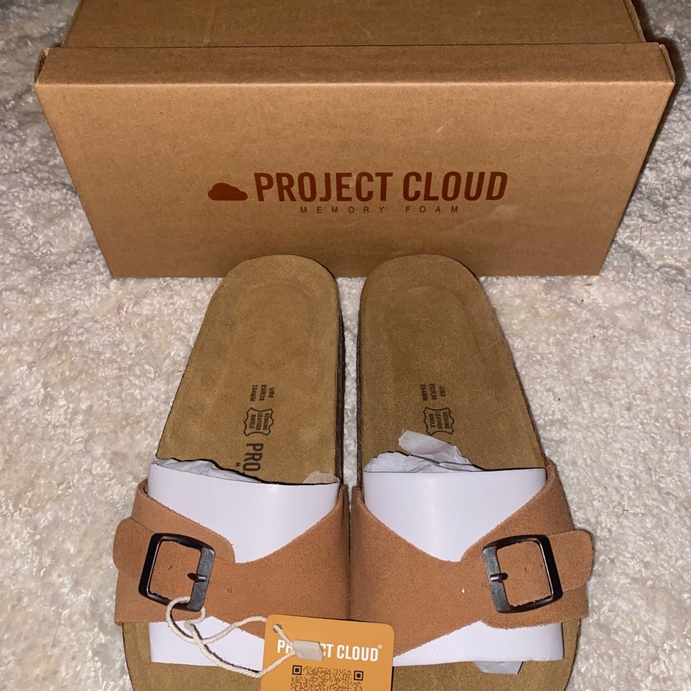Women's Tan and White Sandals